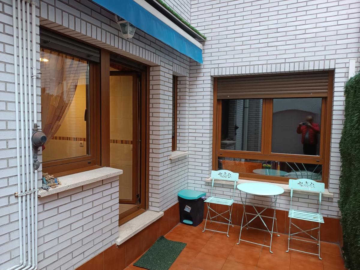 Apartmán Karmelo Junto Al Metro Bilbao Exteriér fotografie